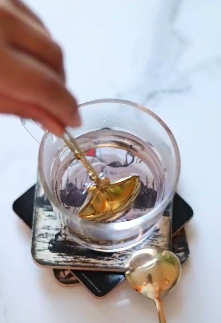 Blue Tea and Sea Shell Infuser - sy’a