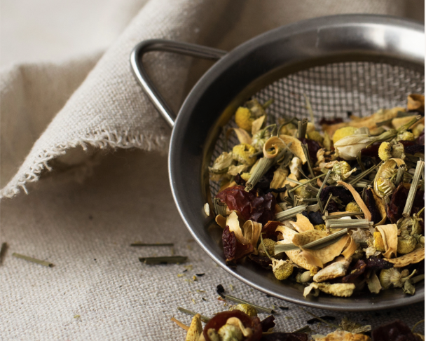 exploring wellness: 5 healthy herbal teas you should try from a premium herbal tea brand in Abu Dhabi