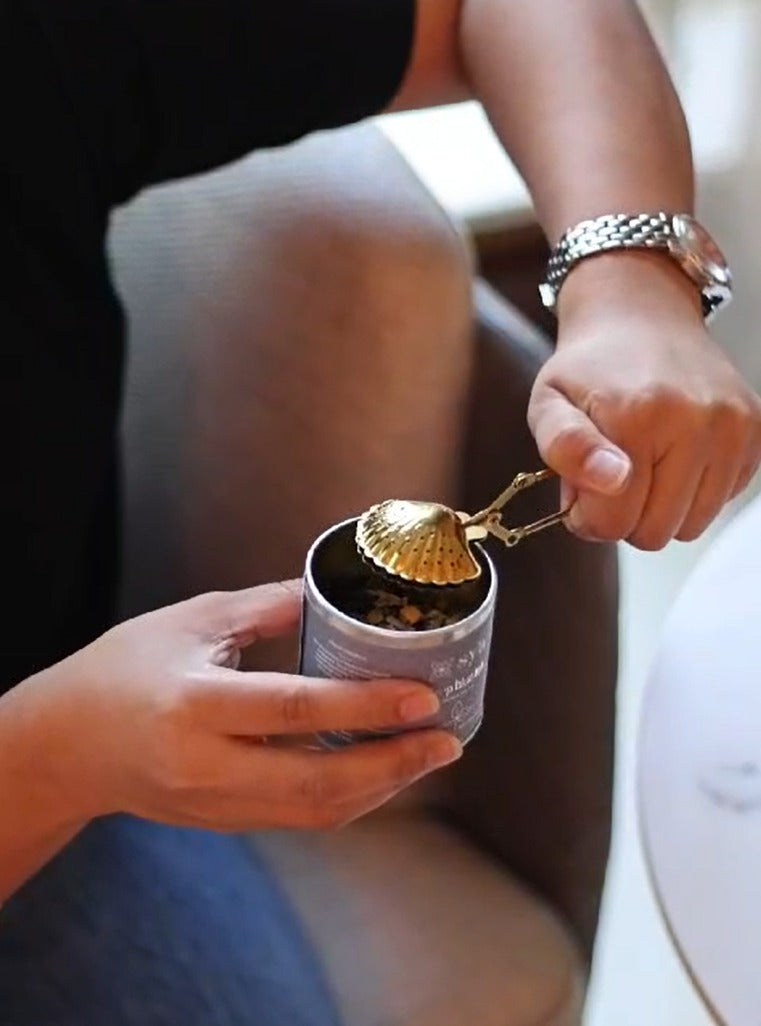 Blue Tea and Sea Shell Infuser