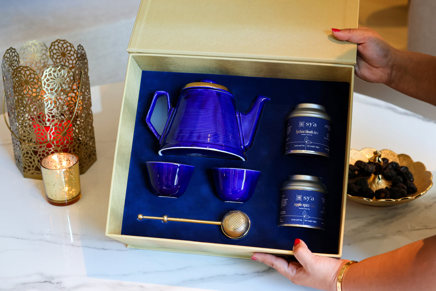 Aura tea set - sy’a